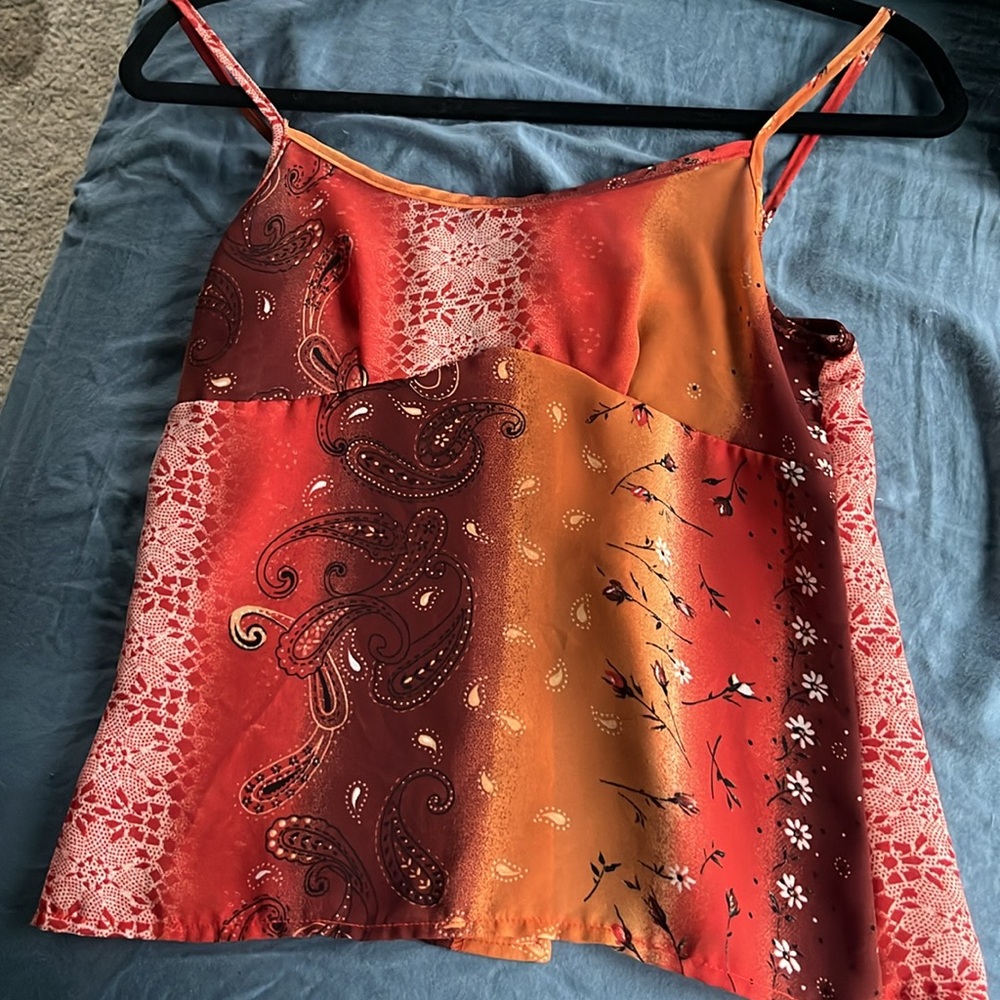Adorable printed flowy tank top